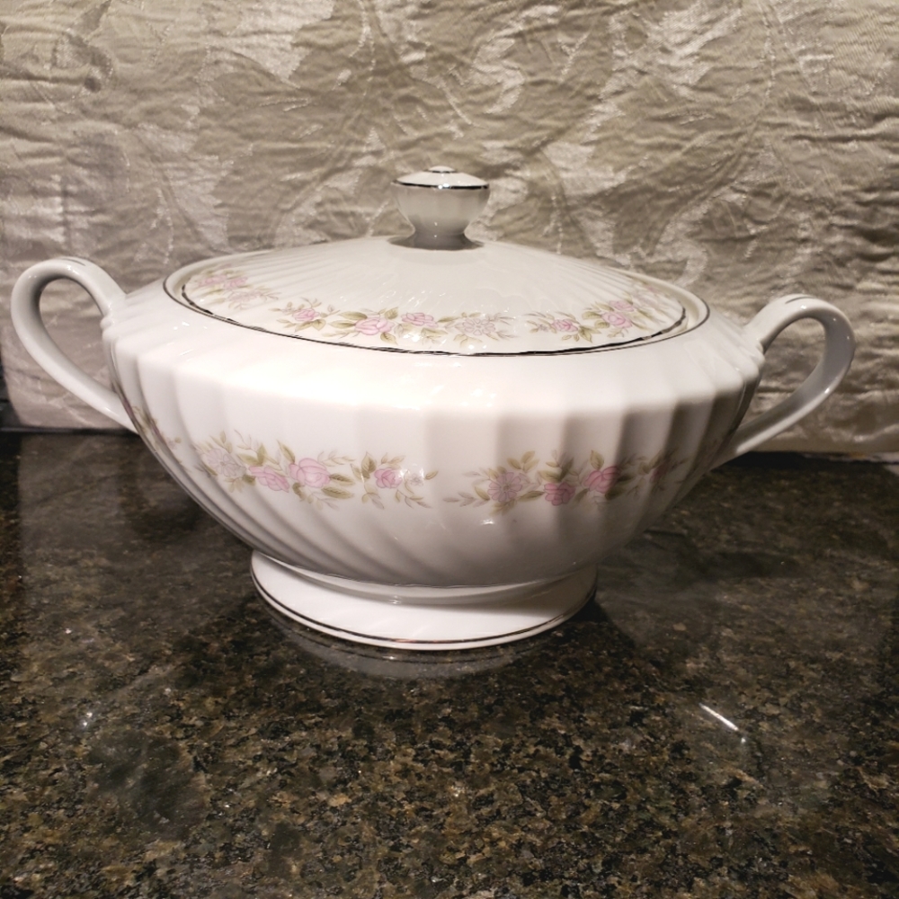 Dansico Teahouse Rose Collection of fine china serving bowl with lid.